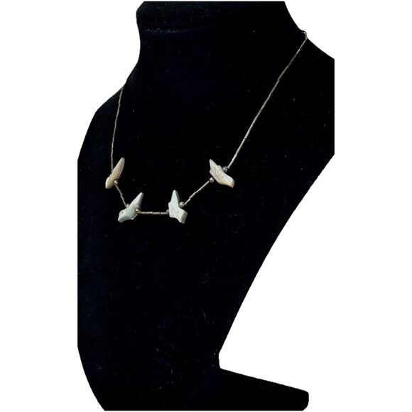 Native American 925 Liquid Silver Necklace Carved MOP Birds Fetish Necklace 14” - Picture 3 of 11